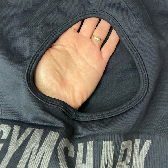 Gymshark set - Picture 7 of 9